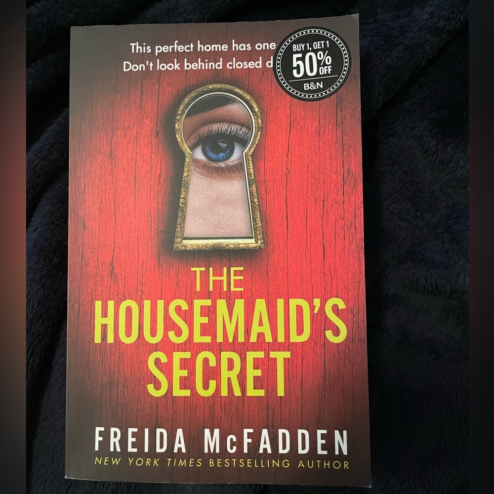 Book
The Housemaid’s Secret